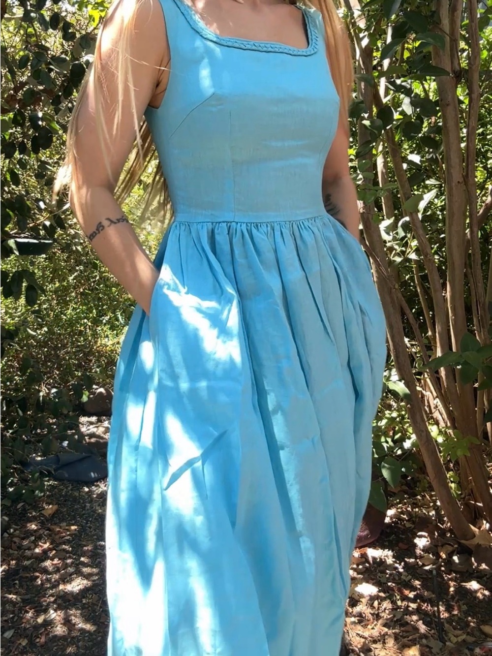 Linen dress